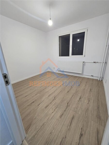 Eroii Revolutiei, vanzare 3 camere